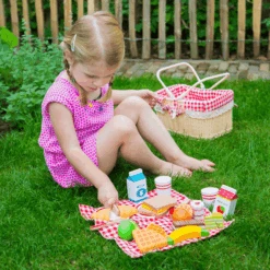 New Classic Toys® New Classic Toys Cesta De Picnic Juego De Corte Madera -Tienda De Juguetes Para Niños new classic toys cesta de picnic juego de corte madera a300499 3